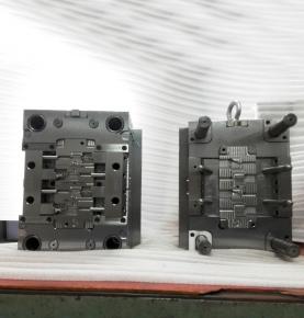 Customized Plastic Injection Molding Mould Manufacturer Products Hot Runner Plastics Manufacturing Plastic Mould for Sales